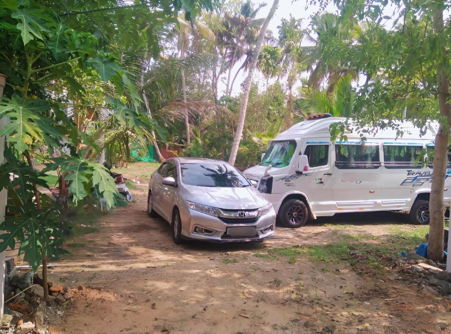 Thachattu Homestay Vaikom Luaran gambar